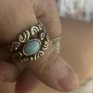 Elegant Blue Stone Ring tourcous